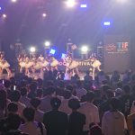 it's sunny（イッツサニー）、純白衣装で「TIF2022」DOLL FACTORYに登場！＜TOKYO IDOL FESTIVAL 2022 supported by にしたんクリニック＞