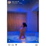 九条ねぎ、神秘的で妖艶なシャワーシーンで桃尻見せつけ！