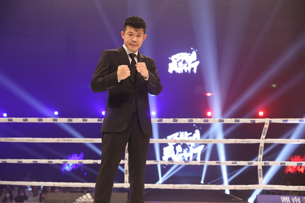 ⻲⽥興毅プロデュース「3150FIGHT」、但馬ブランドンミツロがタイトルマッチでTKO勝利