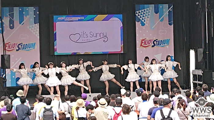 it's sunny（イッツサニー）が「TIF2022」初パフォーマンス！屋外ステージで会場を盛り上げる＜TOKYO IDOL FESTIVAL 2022 supported by にしたんクリニック＞