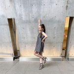 谷まりあ、キュートなポニーテールで美背中バックショットを披露！
