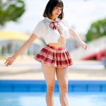 【写真特集】恋星める、フェチ心くすぐる超ミニの制服から水着チラ見せ！＜近代麻雀水着祭2022＞