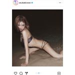 明日花キララ、夜の海で魅せる妖艶ボディにファンため息「美しすぎる・・・」