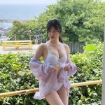 斎藤愛莉、透明肌に浮き出る血管がセクシーなふんわり美バスト写真公開！