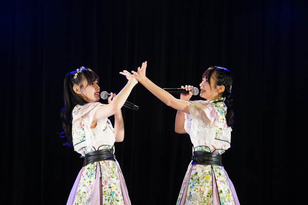 STU48、世界平和デーに「花は誰のもの？」を歌唱