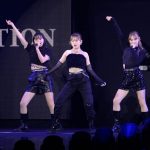 iScream、「マイナビ TGC 2022 A/W」のオープニングアクトとして出演＜第35回 マイナビ 東京ガールズコレクション 2022 AUTUMN/WINTER＞