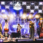 聖飢魔IIが7年振りに降臨しフェス会場を占拠！ももクロ・百田夏菜子はリスペクトを込めて花道で三点倒立？＜氣志團万博2022 ～房総魂～＞