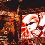 【ライブレポート】氣志團が氷川きよし、純烈メンバーらと『YAH YAH YAH』熱唱！3日間のフェスを大円団で締め括る＜氣志團万博2022 ～房総魂～＞
