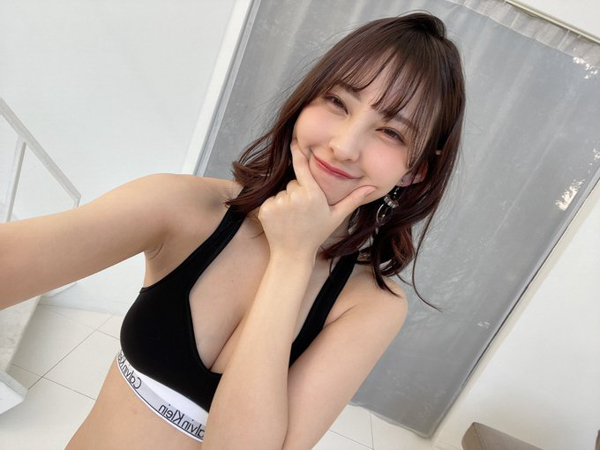 マジカル・パンチライン・沖口優奈、スポブラ自撮りでいい女感マシマシ「高速保存しました」「最高すぎます」