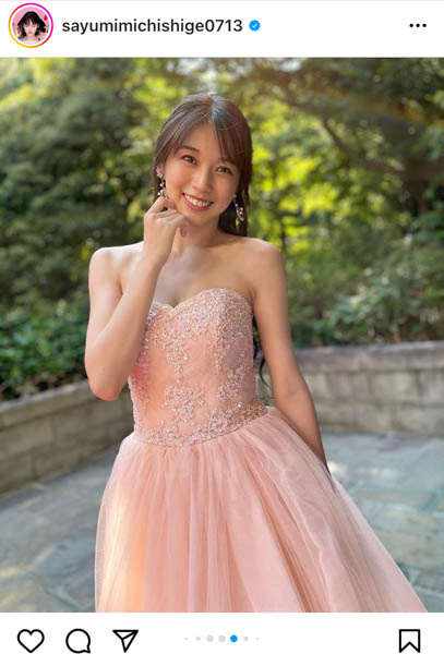 道重さゆみ、牧野真莉愛と優美なドレス2ショットに「プリンセスすぎて大好き」「お二人の美しさ、国宝級」と歓喜の声