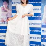 【写真特集】AKB48・村山彩希、白の透け感ワンピースで写真集イベントに参加！「今の村山彩希を見逃さないで」