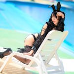 【写真特集】小鳥遊彩花（81moment）、セクカワな黒バニーコスで桃尻大胆見せつけ！＜近代麻雀水着祭2022＞