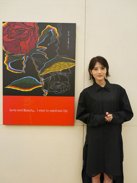 若月佑美、「二科展」で初受賞！著名人初の「会友推挙」決定