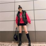 吉田朱里、超ミニスカで長い美脚と絶対領域ショット公開！