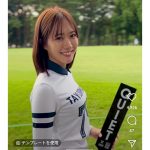 藤澤響花、キュートな笑顔とミニスカ姿でゴルフ観戦！