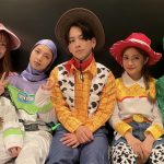 lol-エルオーエル-、ハロウィンに5人揃って「トイ・ストーリー」コスプレを披露