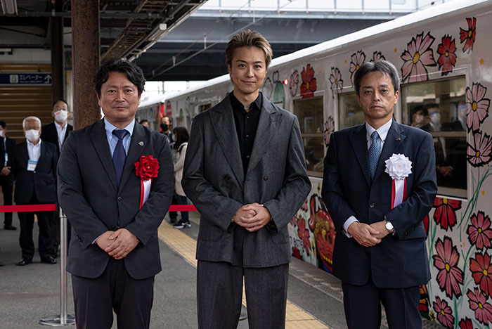 EXILE TAKAHIRO、自身がデザインした「Choo Choo 西九州 TRAIN」の出発式に登場