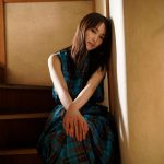 櫻坂46キャプテン・菅井友香が「B.L.T.12月号」で卒業グラビアを披露