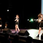 【写真特集】dela・今田希、後藤ひなの、藤本南、クールな黒衣装で「川崎らがふぇす」のステージに登場！＜KAWASAKI RAGAZZE☆FESTA＞