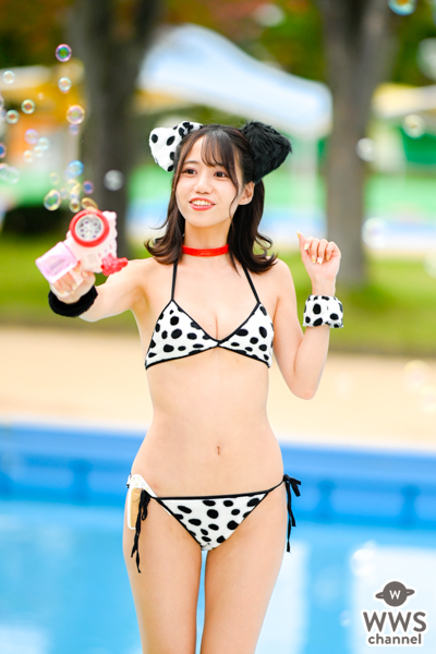 【写真特集】弓川いち華、ヘルシーな美ボディを笑顔いっぱいにお届け！＜近代麻雀水着祭2022＞