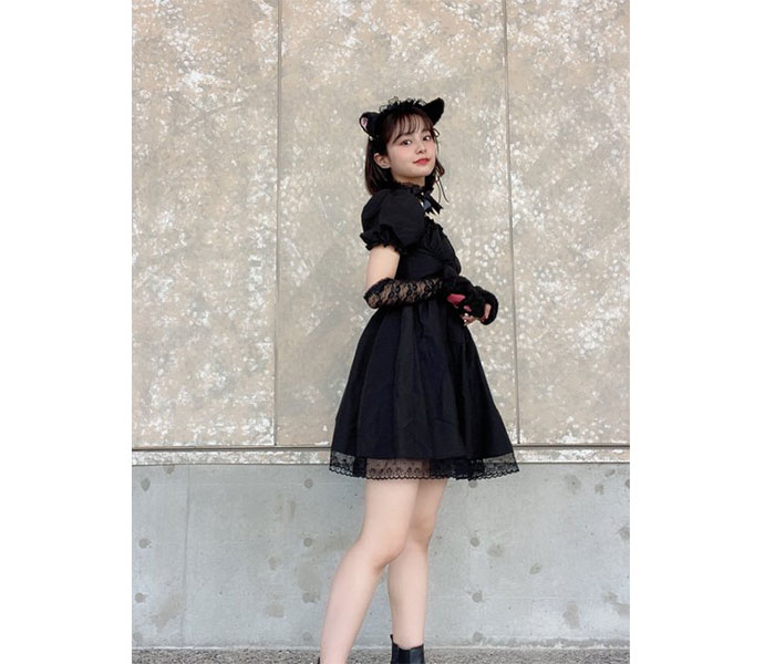 NGT48・本間日陽、ハロウィンコスプレで黒猫『ひなにゃん』に変身！「特別演出ありがとう」「定期的にひなにゃんになって〜」