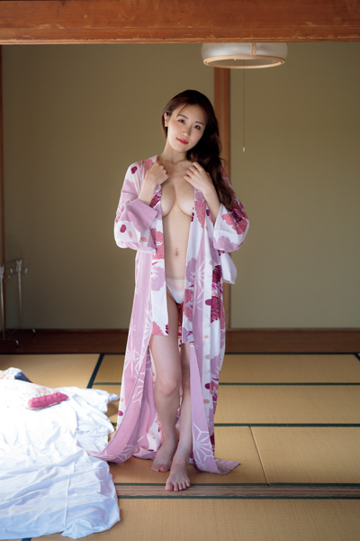 CYBERJAPAN DANCERS・HARUKA、民宿ではだけた浴衣からバズーカ乳見せつけ！＜旬撮GIRL Vol.12＞