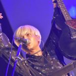 【ライブレポート】感覚ピエロ、「めちゃくちゃにしようぜ！」の言葉通りステージで縦横無尽に大暴れ！＜SAMURAI SONIC vol.3＞