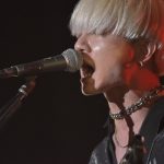 【ライブレポート】感覚ピエロ、「めちゃくちゃにしようぜ！」の言葉通りステージで縦横無尽に大暴れ！＜SAMURAI SONIC vol.3＞