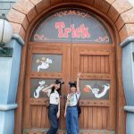AKB48・柏木由紀、「同期で親友」の片山陽加とディズニー満喫2ショット公開！