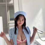 美澄衿依、セクシーな表情で看護するナースコスプレに心拍数急上昇
