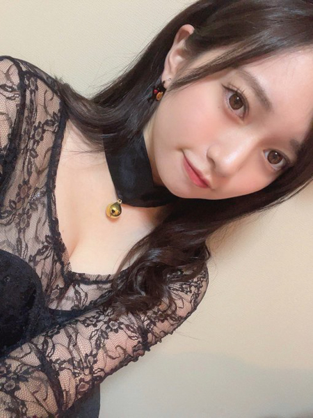 AKB48・奥原妃奈子、シースルーのセクシーな黒猫コスプレに反響ぞくぞく！