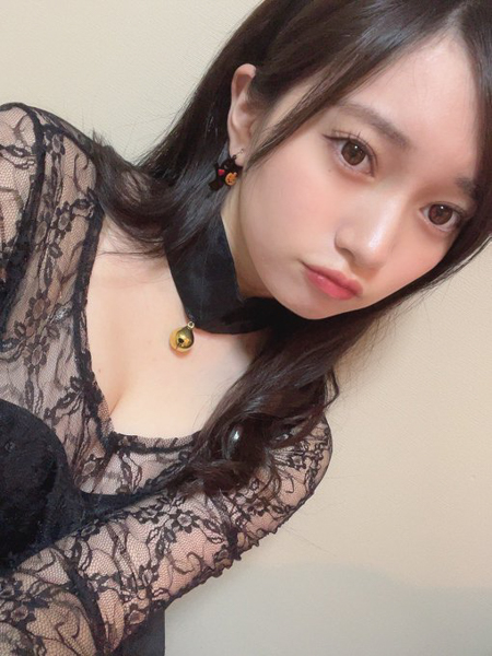 AKB48・奥原妃奈子、シースルーのセクシーな黒猫コスプレに反響ぞくぞく！