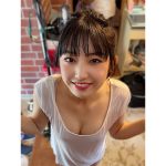 仮面女子・美音咲月、あざとセクシーな胸チラショットに歓喜の声
