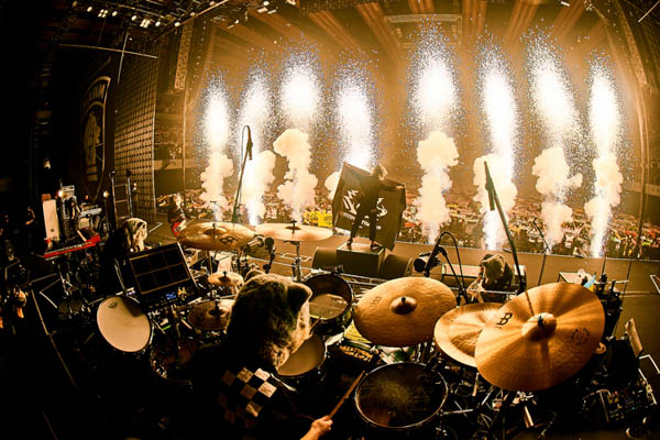 MAN WITH A MISSION、チケット即完売のアリーナ公演のWOWOW放送が決定