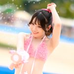 【写真特集】一森ありさ、バブルガンで笑顔の水着姿にキュン！＜近代麻雀水着祭2022＞