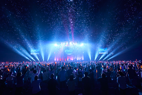【ライブレポート】藍井エイル、10周年の感謝を込めた初の横浜アリーナ単独公演開催