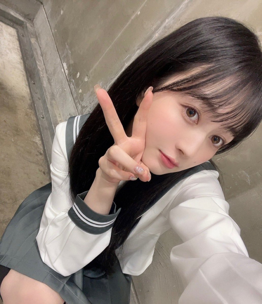 【えちえち勧誘も？】SKE48・江籠裕奈、佐藤佳穂とレアな制服2ショット公開！