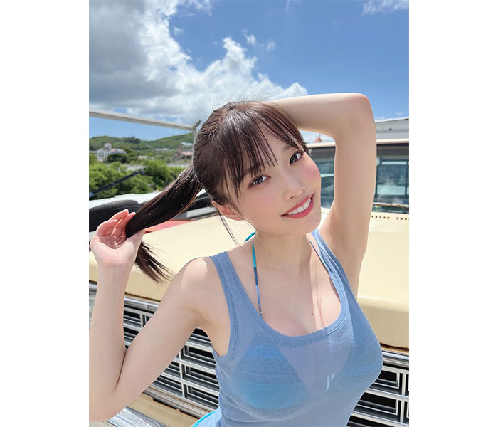 #ババババンビ・岸みゆ、透け感タンクトップでまんまるバストを披露したポニーテールショット公開！