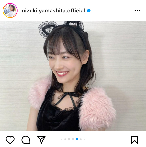乃木坂46・山下美月、セクかわな猫コスプレで太ももチラリ