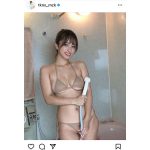 高梨瑞樹、下乳丸見え濡れバストで釘付け