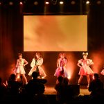 【ライブレポート】dela・「WWSフェス」のオープニングアクトとして出演！冒頭から熱を生み出す＜WWS FESTIVAL vol.1 -Girls Side-＞