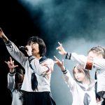新しい学校のリーダーズ、「Head In The Clouds」ジャカルタ・マニラの２公演に出演でアジア初登場