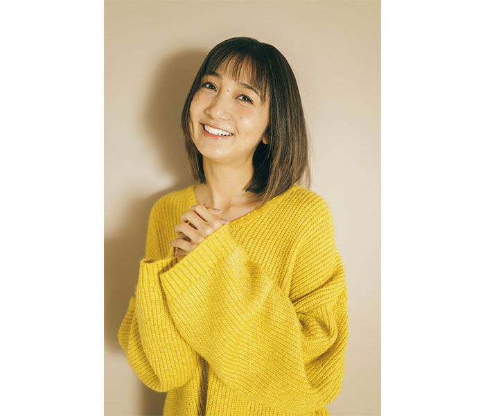 TBS・近藤夏子アナウンサー、初グラビアで大人ワンピに挑戦＜FLASH＞