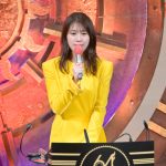 【レコ大】有村架純、衣装チェンジは美脚のぞかせた黄色のドレスコーデに！＜第64回 輝く！日本レコード大賞＞