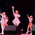 【写真特集】JamsCollection（ジャムズ）、ミニスカサンタ衣装で「うる祭」を熱く盛り上げる！！＜うるトラすフェスタ〜クリスマスSP〜＞