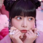 LE SSERAFIM（ル セラフィム）、好きなものに好きなだけ没頭する「PINK MUSK」のソロカット公開