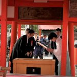 Novelbright・ねぎ、京都・車折神社で神職・禰宜（ねぎ）を務める