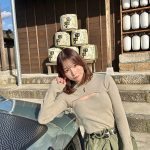 SILENT SIREN・山内あいな、胸チラのトップスを着た酒造コーデを披露