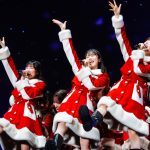【ライブレポート】日向坂46が年末恒例「ひなくり2022」でサンタに！四期生「おもてなし会」＆「4回目のひな誕祭」の開催も発表