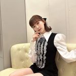 渡辺美優紀、超ミニで大胆太もも披露！「スタイル抜群」「美脚お美しい」